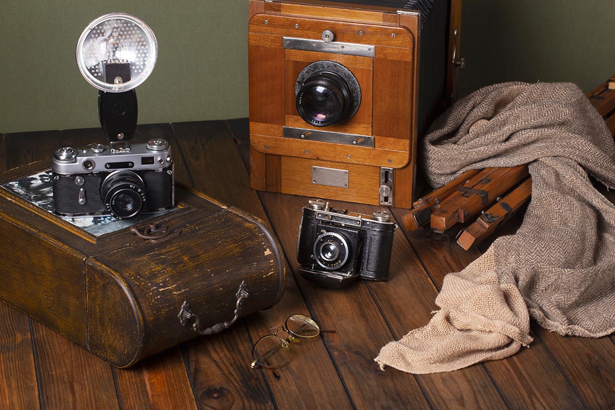Колекція вінтажних фотоапаратів — ретро-фотостудія, плівкова фотосесія, Київ